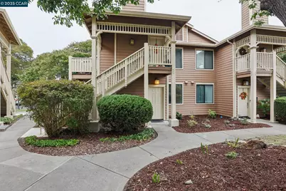 47 Lakeshore Ct, Richmond, CA 94804 - Photo 1
