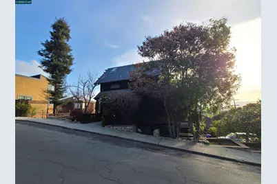 456 West Richmond Avenue, Richmond, CA 94801 - Photo 1