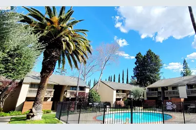 2734 Oak Rd #105, Walnut Creek, CA 94597 - Photo 1