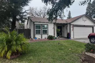 1585 Pebblewood Dr, Sacramento, CA 95833 - Photo 1
