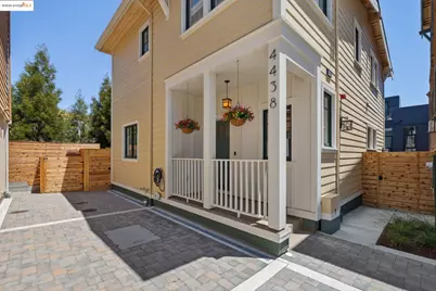 4438 Howe St, Oakland, CA 94611 - Photo 1