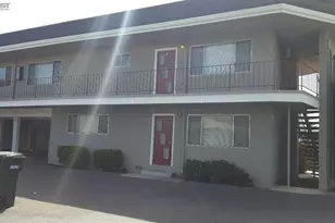 2375 Chestnut St, Livermore, CA 94551 - Photo 1