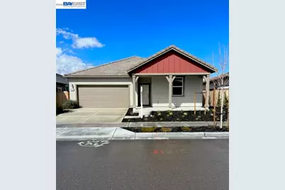 923 Osprey Dr, Tracy, CA 95330 - Photo 1