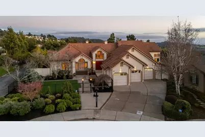 5121 Pinecrest Dr, Oakland, CA 94605 - Photo 1