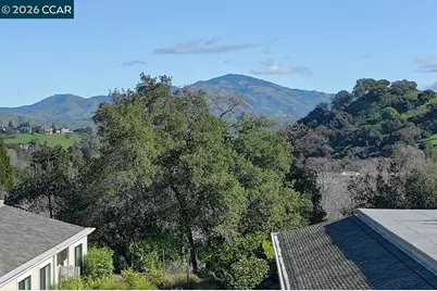 1548 Golden Rain Rd #9, Walnut Creek, CA 94595 - Photo 1