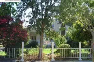 627 Rose Ave, Pleasanton, CA 94566 - Photo 1
