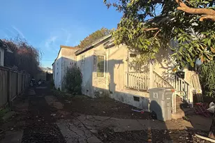 2414 Fifth St, Berkeley, CA 94710 - Photo 1