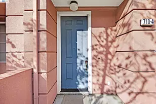 710 City Walk Pl, Hayward, CA 94541 - Photo 1