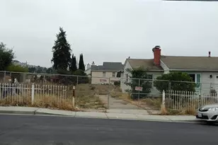 1672 162nd Ave, San Leandro, CA 94578 - Photo 1