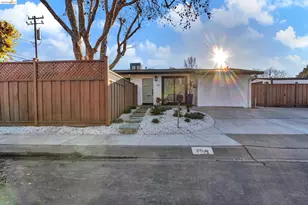 100 Karen Ln, Martinez, CA 94553 - Photo 1