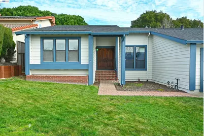 17764 Columbia Dr, Castro Valley, CA 94552 - Photo 1