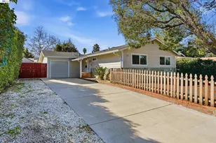 688 School St, Pittsburg, CA 94565 - Photo 1