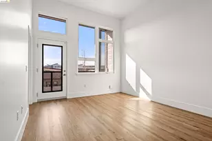 1545 32nd St, Oakland, CA 94608 - Photo 1