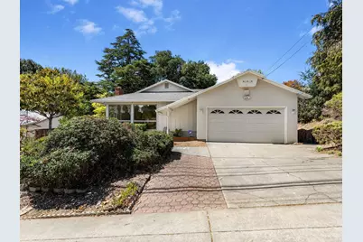4520 Valley View Rd, Richmond, CA 94803 - Photo 1