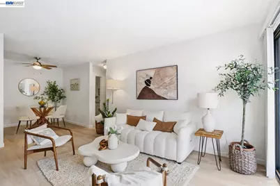 1443 Marchbanks Dr #2, Walnut Creek, CA 94598 - Photo 1