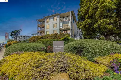 3 Admiral Dr #F370, Emeryville, CA 94608 - Photo 1
