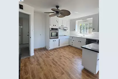 8491 Ney Ave, Oakland, CA 94605 - Photo 1