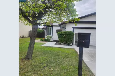 147 Berk Pl, Richmond, CA 94804 - Photo 1