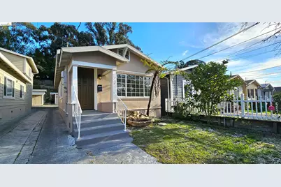 2076 Harrington Ave, Oakland, CA 94601 - Photo 1