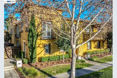 7672 Stoneleaf Rd, San Ramon, CA 94582 - Photo 1