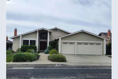 18033 Columbia Dr, Castro Valley, CA 94552 - Photo 1