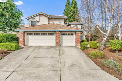 650 Sun Tree Ct, Danville, CA 94506 - Photo 1