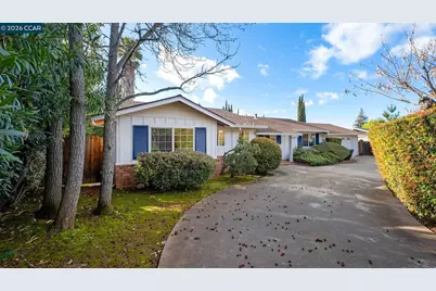 1367 Yosemite Cir, Clayton, CA 94517 - Photo 1