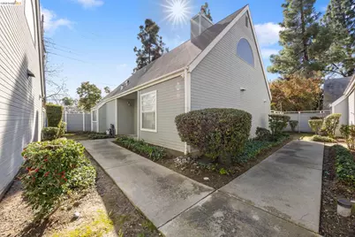 1694 Somerset Place, Antioch, CA 94509 - Photo 1