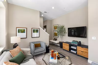 28968 Parkridge Loop #117, Hayward, CA 94544 - Photo 1