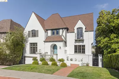 906 Paramount Rd, Oakland, CA 94610 - Photo 1