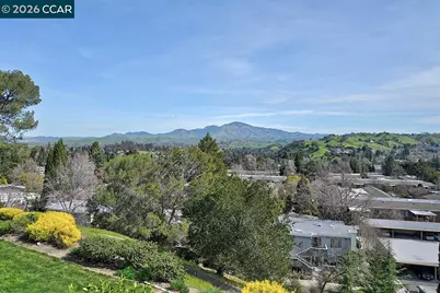 2589 Pine Knoll Dr #5, Walnut Creek, CA 94595 - Photo 1