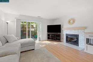 701 Center Ave, Martinez, CA 94553 - Photo 1