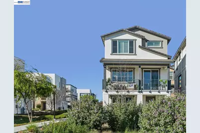 646 Eucalyptus Way, Alameda, CA 94501 - Photo 1