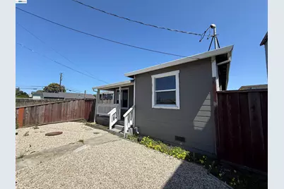 860 7th St, Richmond, CA 94801 - Photo 1