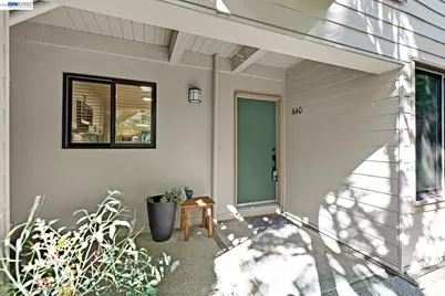 640 Via Casitas, Greenbrae (larkspur), CA 94904 - Photo 1