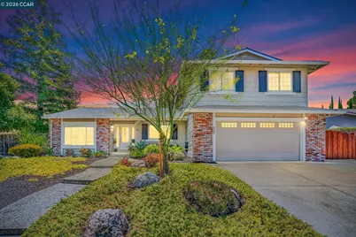 33 El Molino Dr, Clayton, CA 94517 - Photo 1