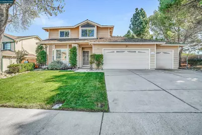 2833 Bellflower Dr, Antioch, CA 94531 - Photo 1