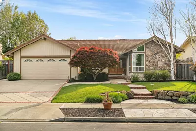 5534 Blackbird Dr, Pleasanton, CA 94566 - Photo 1