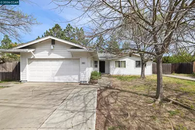 3922 Bayview Circle, Concord, CA 94520 - Photo 1