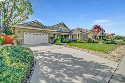 608 Big Basin Dr, Brentwood, CA 94513 - Photo 1