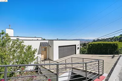 312 Golden Gate Ave, Richmond, CA 94801 - Photo 1