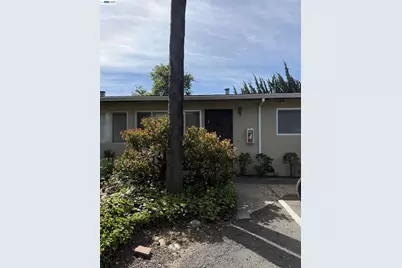 20293 Anita Ave #4, Castro Valley, CA 94546 - Photo 1