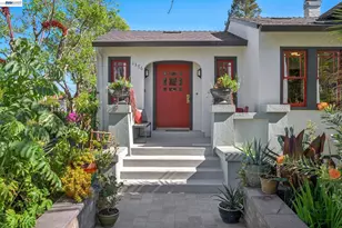 1376 Versailles Ave, Alameda, CA 94501 - Photo 1