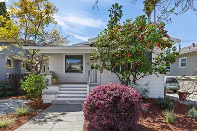 33 Ramona Ave, Oakland, CA 94611 - Photo 1