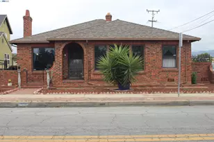 703 Palm Ave, Watsonville, CA 95076 - Photo 1