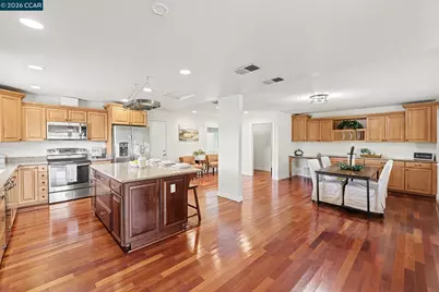 837 Marie Ave, Martinez, CA 94553 - Photo 1