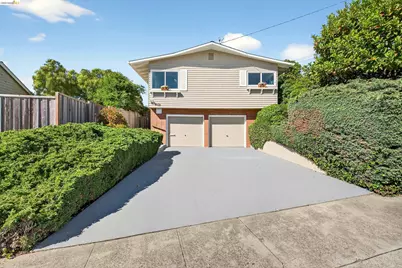6415 Hazel Ave, Richmond, CA 94805 - Photo 1