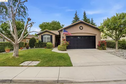 427 Stephens Dr, Brentwood, CA 94513 - Photo 1