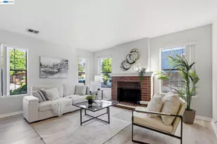 377 Bernardo Ave, Sunnyvale, CA 94086 - Photo 1