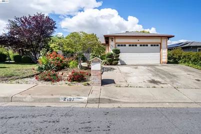 2197 Sugartree Drive, Pittsburg, CA 94565 - Photo 1